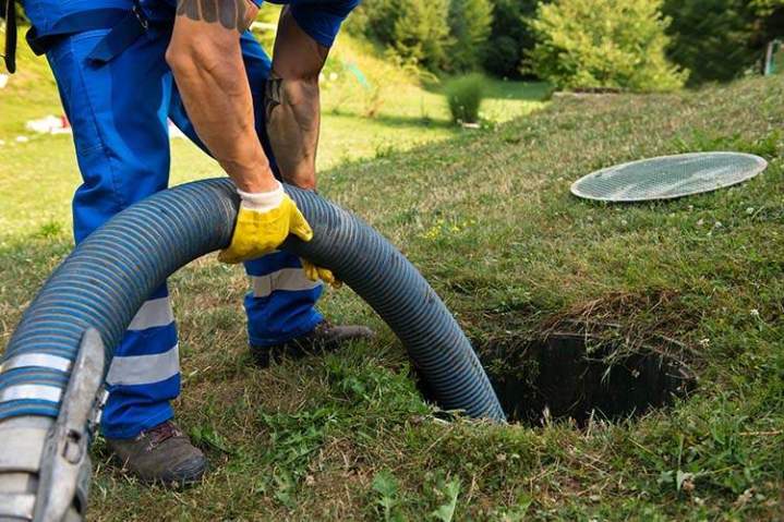 Travaux d'assainissement, Monthermé